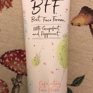 Best face forever face wash